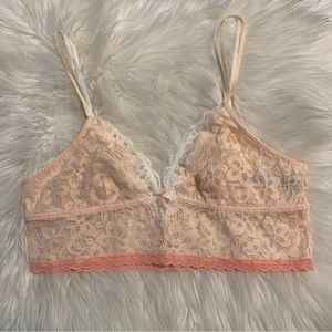 Arie • lace bralette Sz M